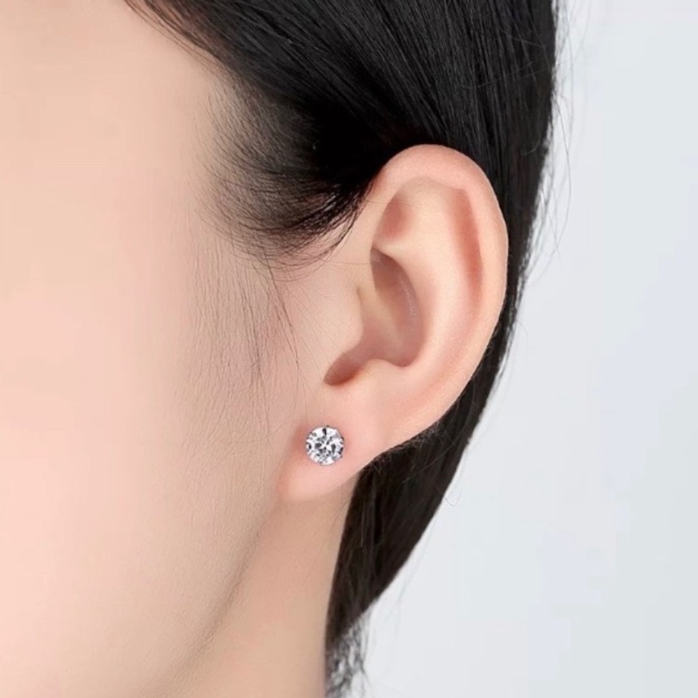 NEW 925 SILVER 7.5MM 2 CARAT DIAMOND EARRINGS - Picture 3 of 5